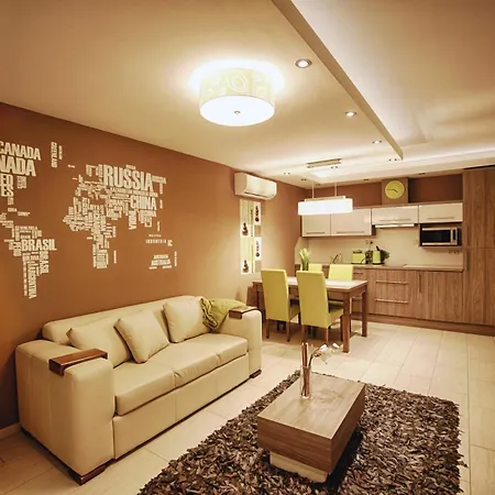 Zafir Apartman Sarvar
