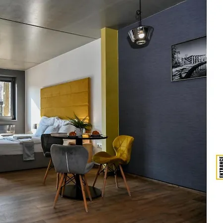 Zafir Apartman Sarvar * Sarvar